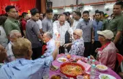 Anwar Tekankan Keamanan Sebagai Teras Kemajuan Malaysia Semasa Sambutan Tahun Baru Cina di Ipoh