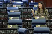 Hannah Yeoh Jelaskan Isu Dakwah Jalanan: Bukan Bahan Dakwah, Kanopi Sahaja Dirampas