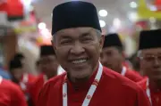 Mahkamah Tinggi Tangguh Keputusan Bebas Zahid, Tunggu Rayuan Mahkamah Rayuan