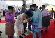 Sultan Selangor Sertai 700 Komuniti UiTM Buka Puasa di Shah Alam