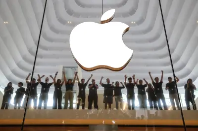 Apple Meraikan 50 Tahun dengan Warisan Trilion Dolar, Masa Depan AI Jadi Tanda Tanya