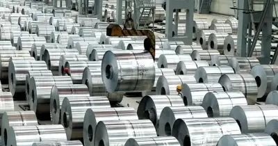 Harga Aluminium Melonjak 6% Selepas Iran Serang Kilang di UAE, Bahrain