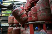 India Utamakan Bekalan Gas Isi Rumah, Restoran Berdepan Ancaman Penutupan