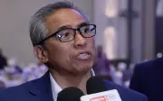 Kerajaan Nafi Laporan Bloomberg Dakwa Siasatan Azam Baki Ditangguh