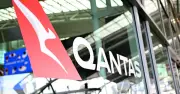 Ketua Pegawai Eksekutif Qantas Nyatakan Syarikat Mempunyai Lindung Nilai Bahan Api yang 'Agak Baik'
