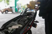 Konflik Timur Tengah Pacu Kejutan Tenaga: Minyak Melepasi AS$100, Industri Asia Terjejas