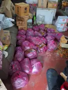 KPDN Perak Serbu Premis di Teluk Intan, Tahan Warga Bangladesh, Rampas 450 Paket Minyak Masak Subsidi