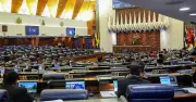 Pembangkang Tolak RUU Had Tempoh Jawatan PM, Persoal Keterbukaan Demokrasi