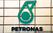 Petronas Chemicals Puncak Saham Asia Dengan Lonjakan 102%