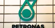 Petronas Giat Bekerjasama dengan Anak Syarikat untuk Pastikan Bekalan Minyak Mencukupi