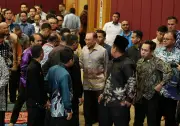 PM Anwar Sertai Kakitangan KPKM Dalam Program Ihya' Ramadan Di Putrajaya