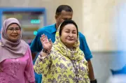 Rosmah Gagal 'Reset' Perbicaraan Rasuah Solar, Ketiga-Tiga Percubaan Buang Hakim Ditolak