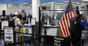 Trump Ancang Guna Agen ICE untuk Kawalan Keselamatan Lapangan Terbang AS
