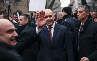 Bekas Presiden Bulgaria Rumen Radev Raih Majoriti Parlimen Penuh