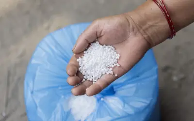 India Cari 2.5 Juta Tan Metrik Urea Ketika Perang Ganggu Bekalan Global
