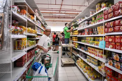 Kerajaan Fokus Pelarasan Dasar Tangani Tekanan Kos, Krisis Bekalan Global