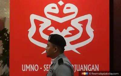 Majoriti Pendaftar Baharu Umno Secara Dalam Talian Adalah Golongan Muda