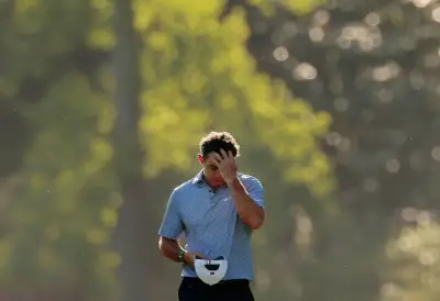 McIlroy Gagal Pertahankan Kelebihan, Kongsi Peneraju Masters Bersama Young