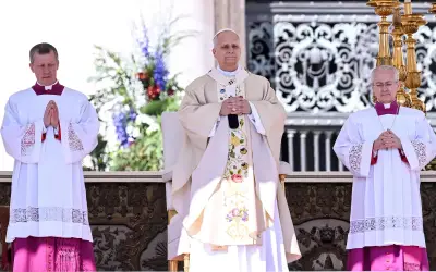 Paus Leo Gesa Pemimpin Dunia Hentikan Peperangan, Tinggalkan Nafsu Kuasa