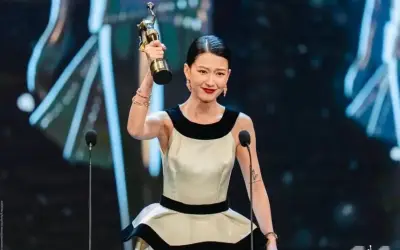 Pelakon Malaysia Fish Liew Menang Anugerah Pelakon Wanita Terbaik di Hong Kong Film Awards