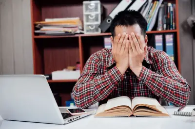 ‘Saya Fikir Saya Boleh Urus Sendiri’: Mengapa Pelajar Malaysia Enggan Dapatkan Bantuan Kesihatan Mental