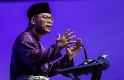 Selangor Lancar WFH Untuk Penjawat Awam, Kaji Semula Bajet 2026 Hadapi Krisis Tenaga