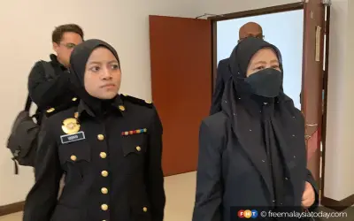 Timbalan KP JAS Didakwa Terima Suapan Baiki Rumah Lebih RM9,000