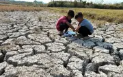 AI yang 'Haus': Keperluan Tenaga dan Air yang Meningkat Membebankan Alam Sekitar