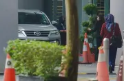 Anak Bekas Menteri Asnida Daim Dihadapkan ke Mahkamah KL dalam Operasi Godfather