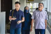 Anak Perempuan Daim Hadapi Tuduhan Gagal Isytihar Aset di Mahkamah KL
