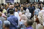Anwar gesa rakyat Malaysia bersatu hadapi gangguan bekalan dan kenaikan harga global