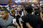 Anwar Puji Kepelbagaian Malaysia, Umum RM500,000 untuk Komuniti Sikh di Vaisakhi