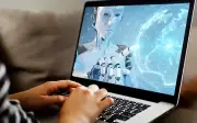 Apabila AI Lebih Pintar, Siapa Yang Dibayar? Masa Depan Ekonomi Malaysia Di Persimpangan