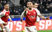 Arsenal mahu kembali ke puncak, Spurs berjuang untuk kekal