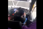 Bekas Pemandu Bas dan Teman Wanita Ditahan Empat Hari Selepas Video Viral di PLUS