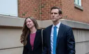 Bekas Pengarah FBI Comey serah diri atas tuduhan ugut Presiden Trump