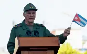 Cuba Sedia Hadapi Kemungkinan Serangan AS, Kata Presiden Díaz-Canel
