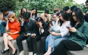 Detoks Digital: Golongan Muda Amerika Cuba Hidup Tanpa Telefon Pintar Selama Sebulan