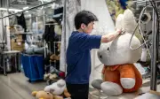 Dobi Jepun tular dengan perkhidmatan spa untuk patung mewah