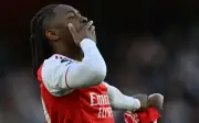 Eze bawa Arsenal kembali ke puncak Liga Perdana