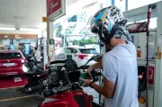 Harga Minyak Tak Bersubsidi Dilaraskan Secara Terkawal Demi Lindungi Rakyat, Kata Timbalan Perdana Menteri