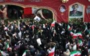 Iranian Berikrar 'Berdiri Teguh Hingga Akhir' di Pengebumian Panglima Tentera Laut Pengawal Revolusi