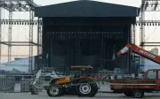 Jurugambar maut pasang pentas konsert Shakira di Rio