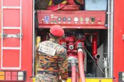 Kebakaran Hutan Dua Ekar di Seri Kembangan Berjaya Dikawal Jabatan Bomba