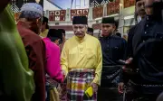 Kehadiran orang rami sokong Tuanku Muhriz cermin sentimen rakyat