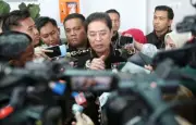 Ketua Pesuruhjaya SPRM Azam Baki Enggan Komen Laporan Bloomberg Mengenai Pegangan Saham
