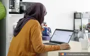 Lebih 200,000 Penjawat Awam Mula Bekerja Dari Rumah Esok