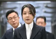Mahkamah Korea Selatan tingkat hukuman bekas wanita pertama kepada 4 tahun penjara