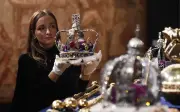 Mamdani Gesa Raja Charles Pulangkan Berlian Koh-i-Noor