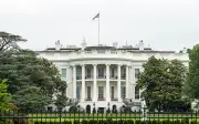 Mengapa Amerika Syarikat, Bukan Iran, Menghadapi Masalah Pewarisan Kuasa